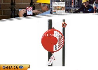 China La válvula de puerta de encargo de la seguridad del color del polipropileno rojo cierra hacia fuera la etiqueta hacia fuera proveedor