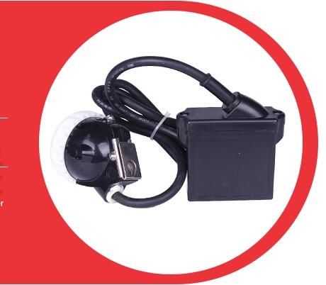 Litio de carga Ion Battery 2 del LED de los mineros de casquillo de la lámpara del casco del SB portátil sin cuerda de la luz